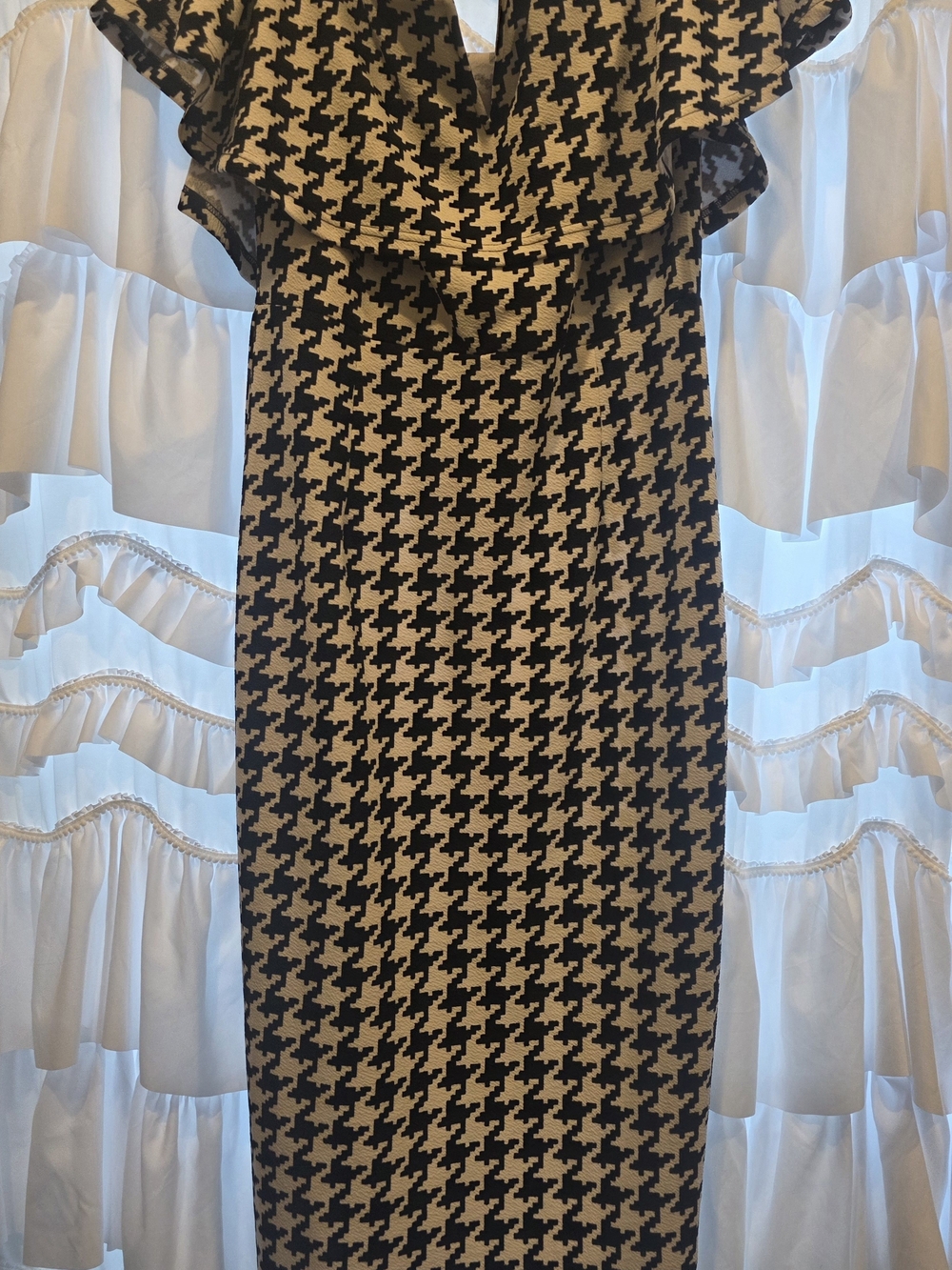SHEIN Black & White Houndstooth Ruffle-Trim Midi Dress - Picture 2 of 6